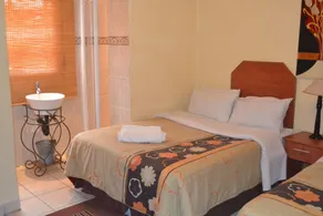 Transit Guest Lodge - Image 2
