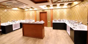 Hotel Grand Orchid - Image 4