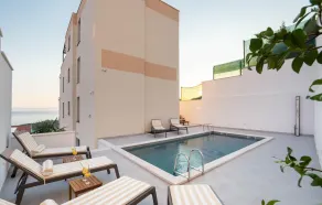 Beautiful Home in Makarska With Outdoor Swimming Pool, Wifi and Heated Swimming Pool - Image 5
