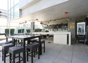 Wilshire Condos by Barsala - Image 3