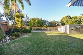 HomeHotel 4 Bedroom & Homeoffice with Nice Pool - Image 4