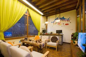 Huaqian Yuexia Inn Lijiang - Image 2