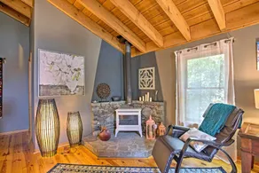 Table Rock Retreat - Spacious Private Pool Home In The Mountains 4 Bedroom Home by Redawning - Image 4