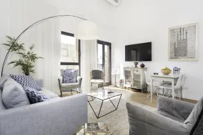 Seaside Escape with Blissful Balcony & Mamad by Sea N Rent - Image 2