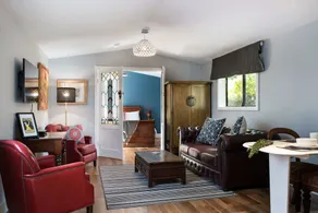 The Blue Barn - Image 4