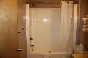 Superior Ridge Resort Motel - Image 2