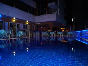 Servet 76 Grand Hotel - Image 2