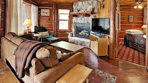 Grand Pines Cabin Number 2 - Image 2