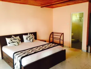 Maha Royal Hotel - Image 2