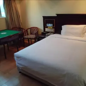Doumen Baitengshan Hotel (Zhuhai Art  College)budget - Image 3