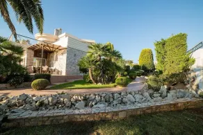 Beautiful pool Villa Sparta in Lagonissi, Athens - Image 2