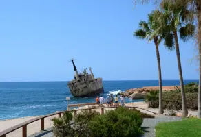 Amarakos Inn - Image 2