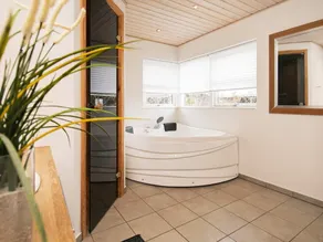 Luxurious Holiday Home in Brovst Jutland With Sauna - Image 3
