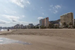 Cullera Beach Apartment - Image 5