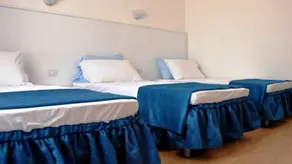 Central Hotel - Image 4
