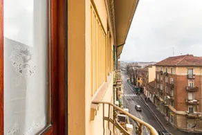 Lingotto Bright Apartment - Image 4