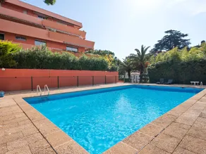 Aesthetic Apartment in Nice With Swimming Pool - Image 3