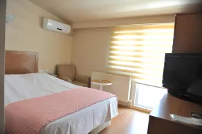 Serenti Hotel - Image 5