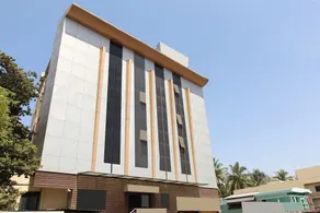 OYO 30537 Hotel Megharaj - Image 3
