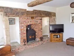 1 Cabin Knoll - Image 1
