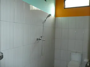 Cest Bon Homestay - Image 2