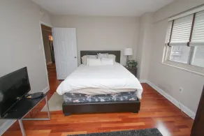 Renaissance Properties - 21 & Chestnut - Image 2