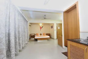 Aayush Corporate Stays by OYO Rooms - Image 4