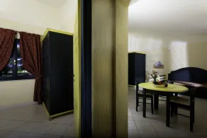 8 Ala Birdi Cottage 150m From The Beach - Image 3