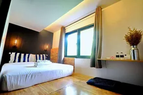 Strips The Poshtel - Image 3