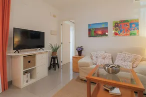 C52 - Seaside 2 Bedrooms By the Center - Image 3