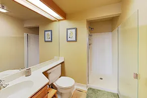 New Listing! W/ Balcony, Lake Views, Hot Tub 2 Bedroom Condo - Image 2