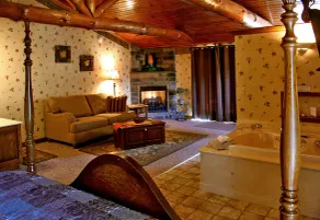 Donnas Premier Lodging - Image 3