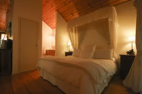 Cottages At Monreale - Image 2