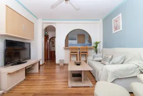 Apartment in Nerja near Plaza Cangrejo - Image 4