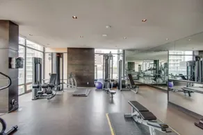 New!! Luxury- Business Class Condo@yorkville - Image 4