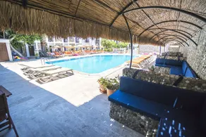 Eris Hotel - Image 4