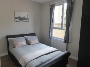 Turnpike House - Image 3