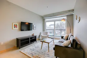 The Luxe Suites At Prospect Park - Image 3