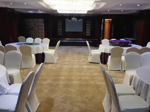 Shanghai Zhijun International Hotel - Image 2