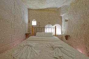 Angel Cave Suite - Image 4