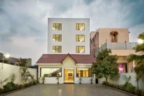 Sterling Shirdi - Image 4