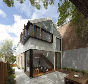 Stunning Family Home 5mins to CBD H332 - Image 3