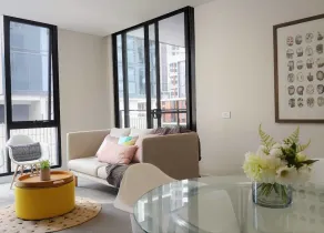 Luxury 1 Bedroom 1 Study With 1 Parking - Image 2