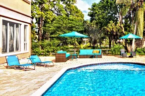 Chateau Paradiso Plantation Mansion - Image 4