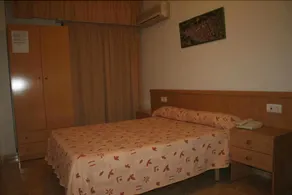 Hostal El Altet - Image 5