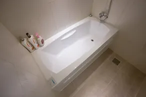 EZ hotel - Image 2