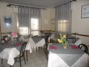 Hotel Estoril - Image 2