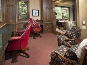 Cascade Village Chalet - Image 2