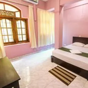 OYO 109 The Bro Hotel - Image 2