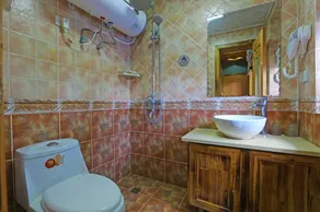 Alley Boutique Inn - Image 5